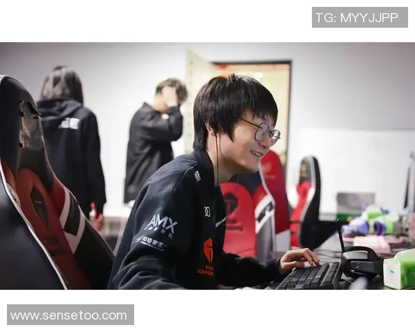 独家解析:TES战队近期状态与对手表现的全面对比分析 独家解析:TES战队近期状态与对手表现的全面对比分析